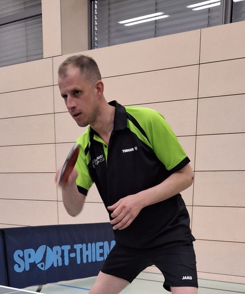 Bastian Hirschlein war einer der „Motoren“ des FC beim deutlichen 9:2 in Morsbach ( Foto Archiv)