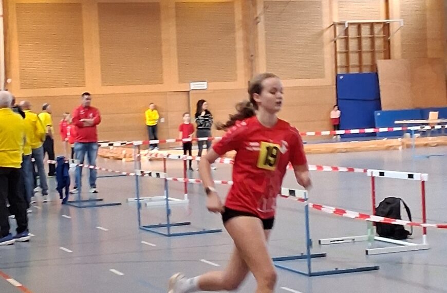 „Sprungfeder“ Kim Ament – siegt im Hoch- und Weitsprung